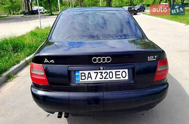 Седан Audi A4 1999 в 