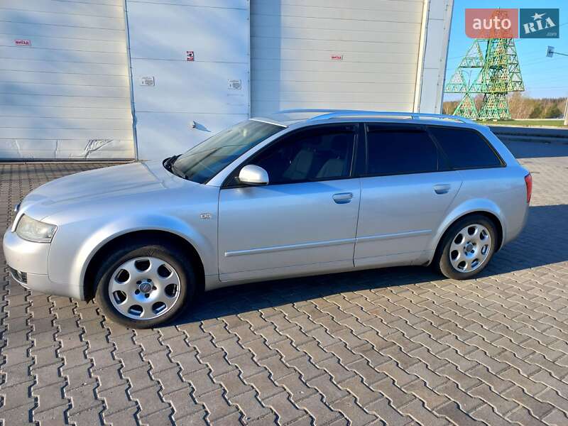 Универсал Audi A4 2004 в Гостомеле