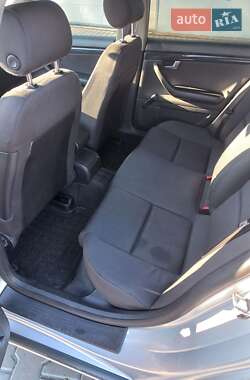 Универсал Audi A4 2004 в 