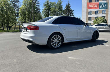 Седан Audi A4 2014 в Киеве
