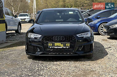 Седан Audi A4 2017 в 