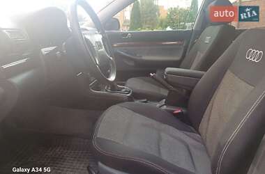 Седан Audi A4 1996 в 