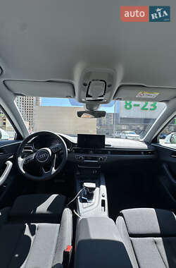 Седан Audi A4 2024 в 