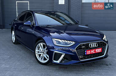 Седан Audi A4 2022 в Луцке