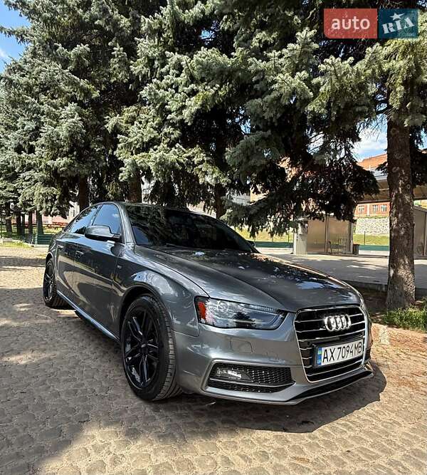 Седан Audi A4 2015 в Кропивницькому