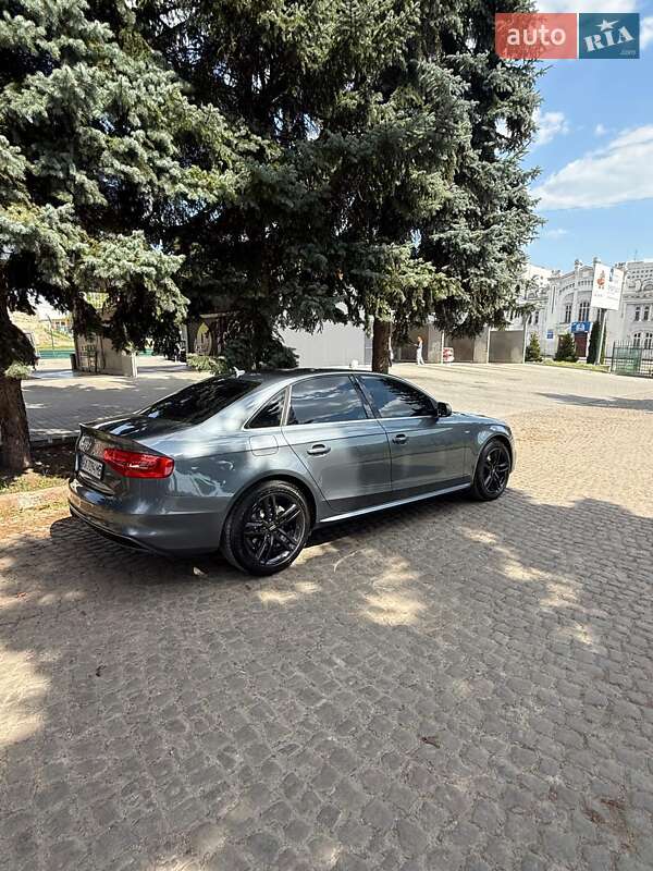 Седан Audi A4 2015 в Кропивницькому