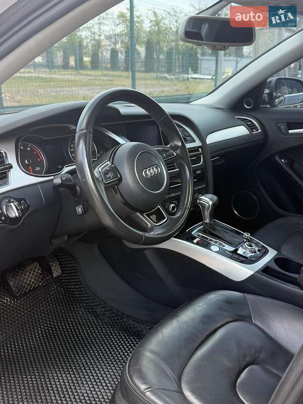 Седан Audi A4 2015 в Кропивницькому