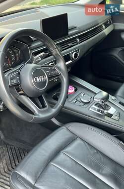 Седан Audi A4 2017 в 