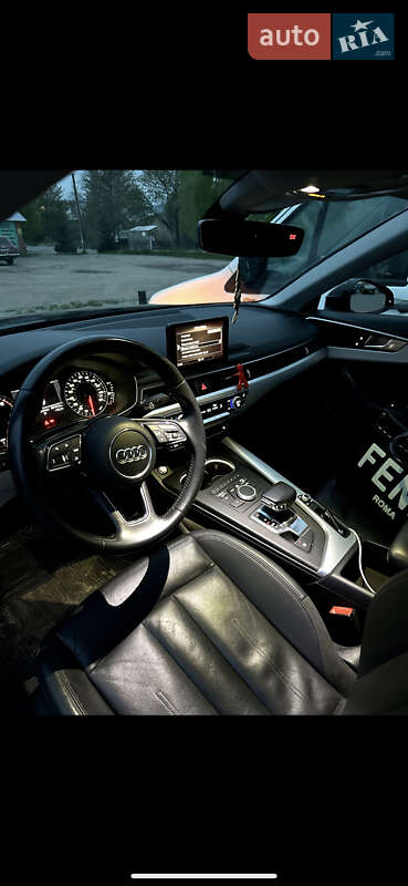 Седан Audi A4 2016 в Бориславе