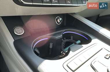 Универсал Audi A4 2016 в 