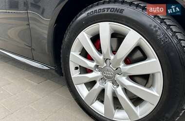 Седан Audi A4 2015 в 