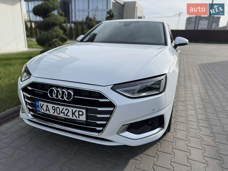 Седан Audi A4 2020 в Києві