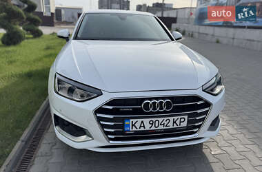 Седан Audi A4 2020 в 