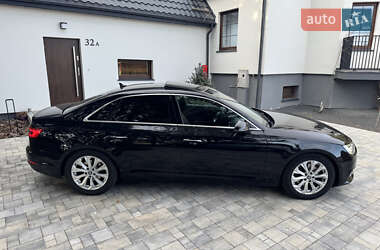 Седан Audi A4 2016 в 