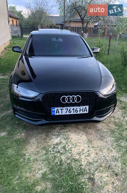 Седан Audi A4 2013 в Рожнятове