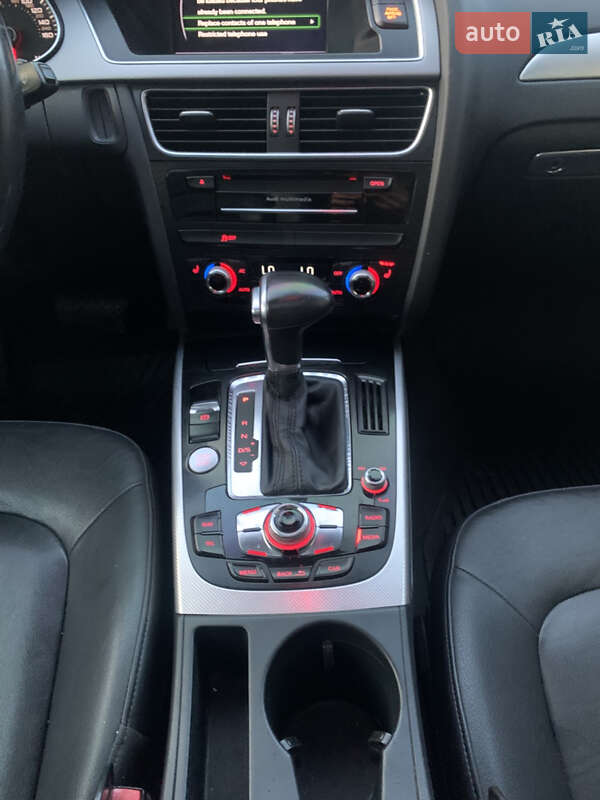 Седан Audi A4 2013 в Рожнятове