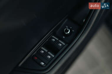 Седан Audi A4 2016 в 