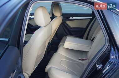 Седан Audi A4 2012 в 