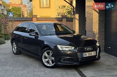 Универсал Audi A4 2017 в 