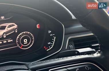 Универсал Audi A4 2017 в 