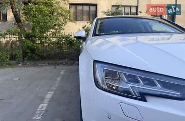 Универсал Audi A4 2017 в 