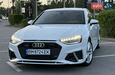 Седан Audi A4 2020 в 