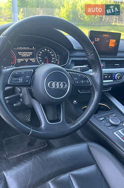 Седан Audi A4 2017 в 
