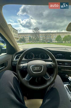 Седан Audi A4 2014 в 