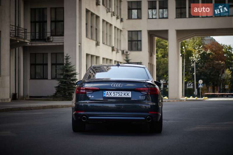 Седан Audi A4 2016 в Харькове