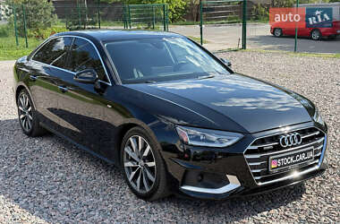 Седан Audi A4 2020 в 