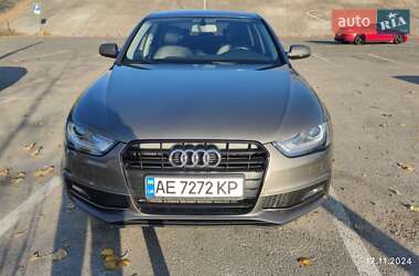 Седан Audi A4 2013 в 