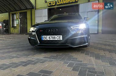 Седан Audi A4 2018 в 