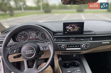 Седан Audi A4 2017 в 