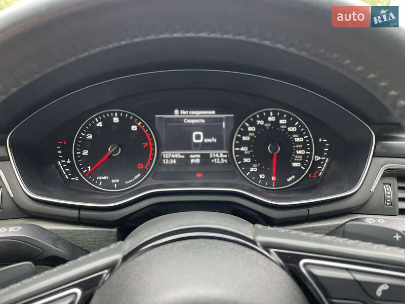 Седан Audi A4 2017 в Киеве