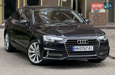 Седан Audi A4 2018 в 