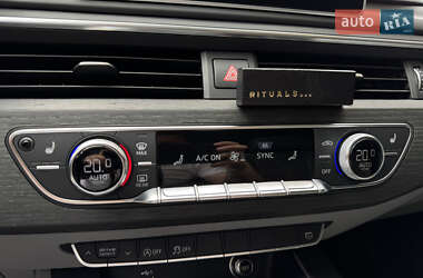 Седан Audi A4 2018 в 