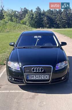 Седан Audi A4 2005 в Тростянце