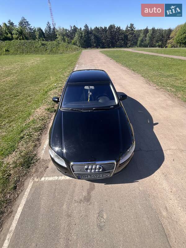 Седан Audi A4 2005 в Тростянце