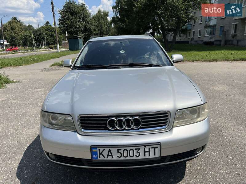 Универсал Audi A4 2000 в 