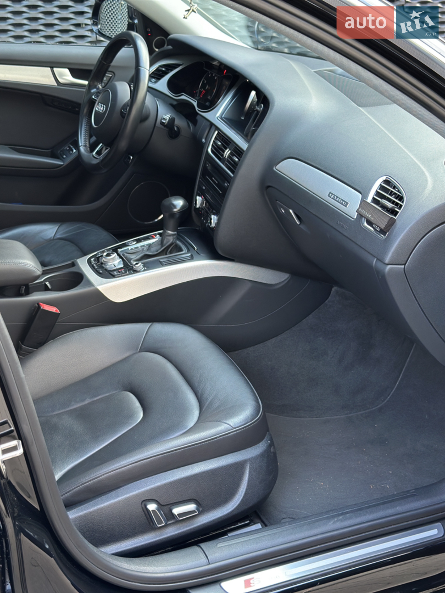 2016 Audi A4 - мініатюра 13