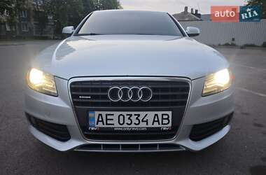 Седан Audi A4 2011 в 