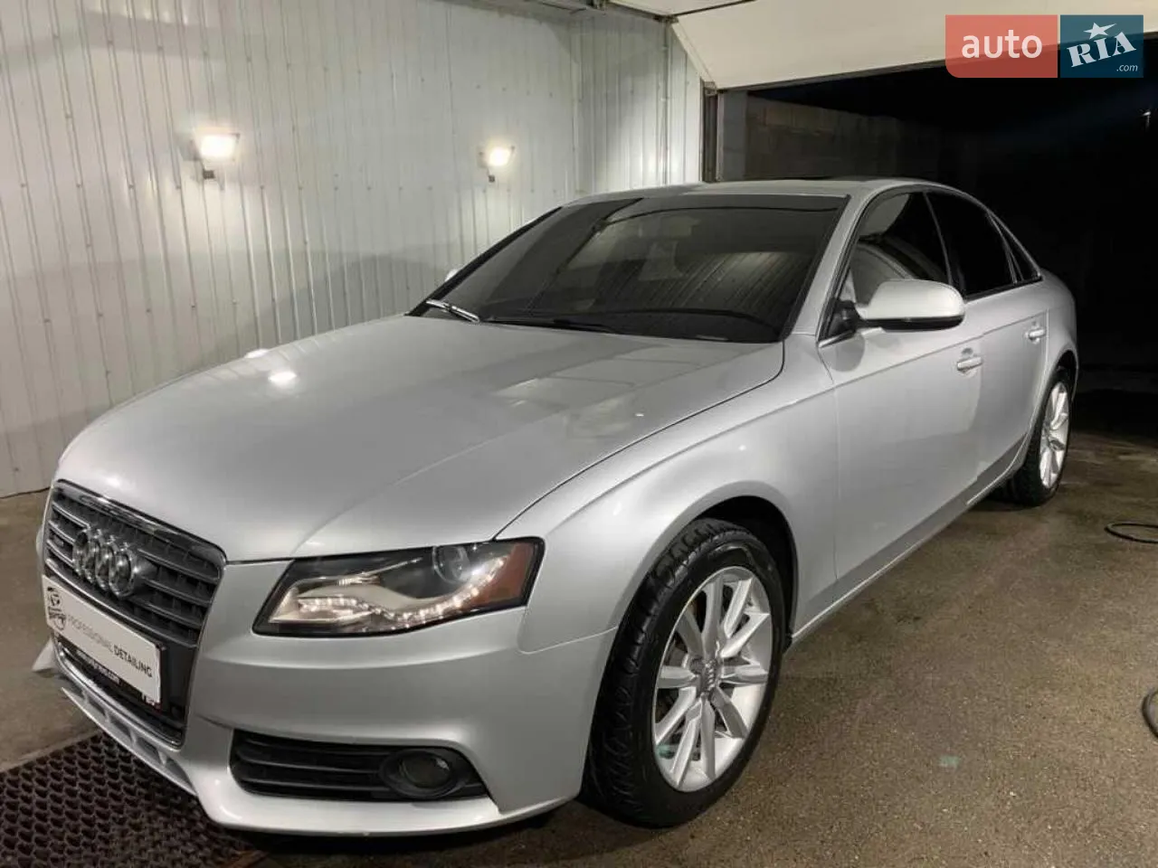 2011 Audi A4 - мініатюра 23