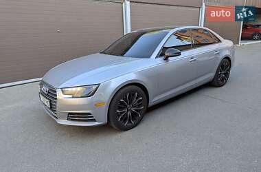 Седан Audi A4 2017 в 