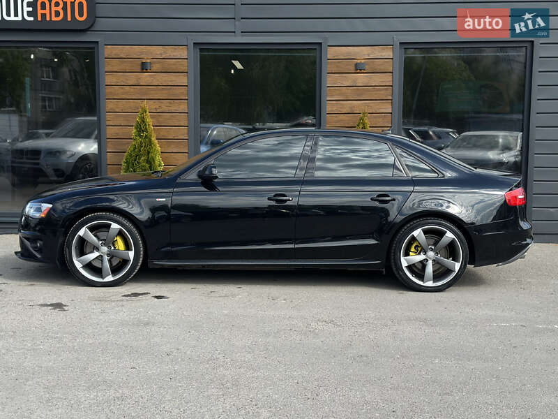 Седан Audi A4 2014 в Шептицькому