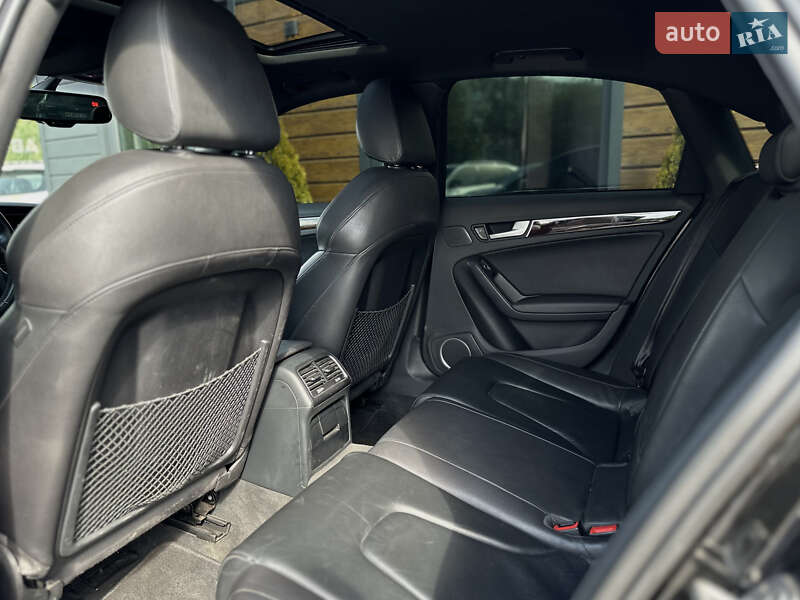 Седан Audi A4 2014 в Шептицькому