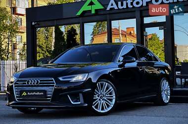 Седан Audi A4 2018 в Киеве