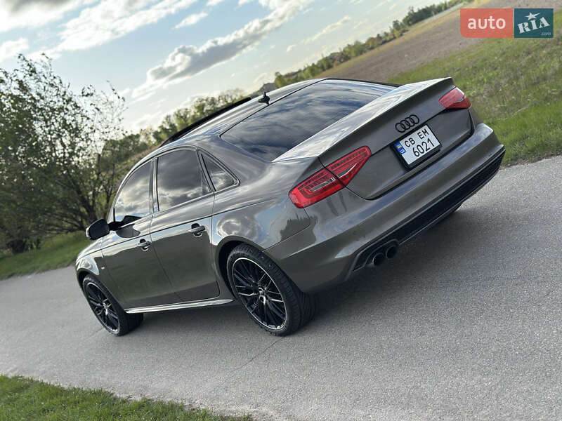 Седан Audi A4 2014 в Чернігові
