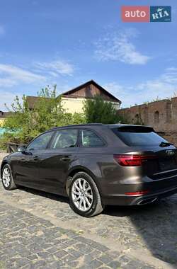 Універсал Audi A4 2018 в 