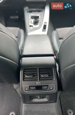 Універсал Audi A4 2018 в 