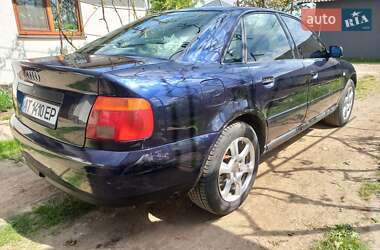 Седан Audi A4 1999 в 
